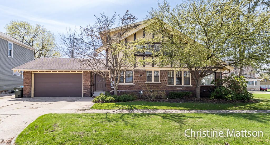 Photo of 1181 Ransom Street, Muskegon, MI 49442 (MLS # 26016847)