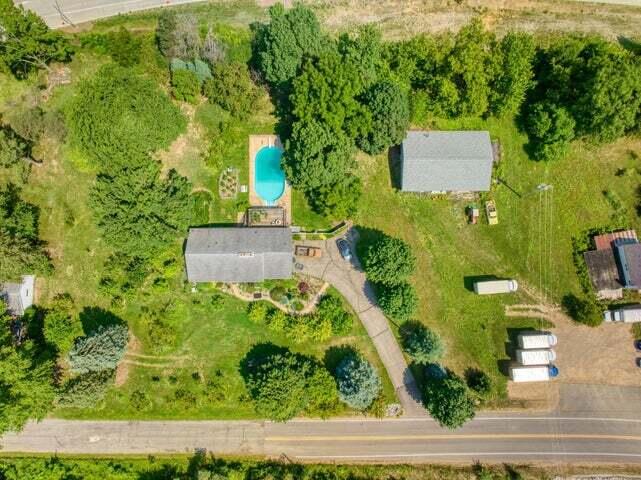 844 Barrett Lane