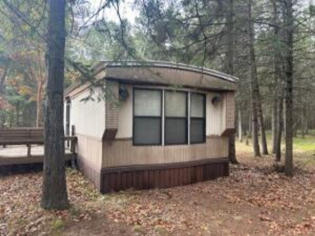 Photo of 8129 Old State Road, Stanwood, MI 49346 (MLS # 25052598)