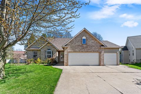 Photo of 2991 Royal Blue Court, Holland, MI 49424 (MLS # 26016868)