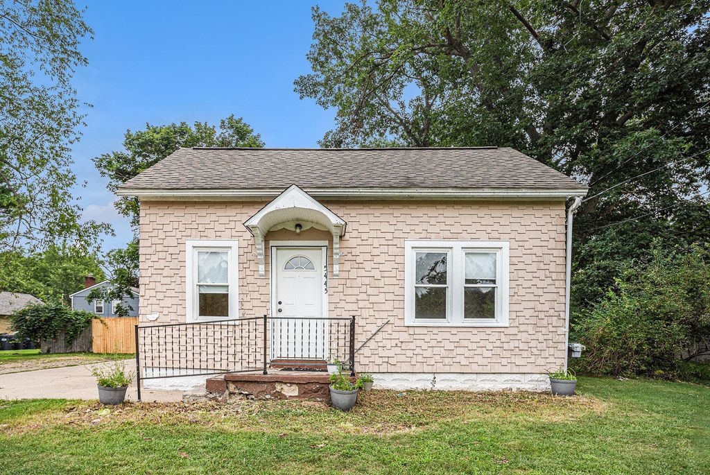 Photo of 5445-5443 Lovers Lane, Portage, MI 49002 (MLS # 25051532)