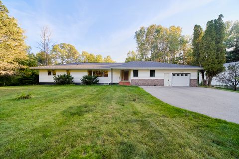 Photo of 14977 9 Mile Road, Kaleva, MI 49645 (MLS # 25048475)