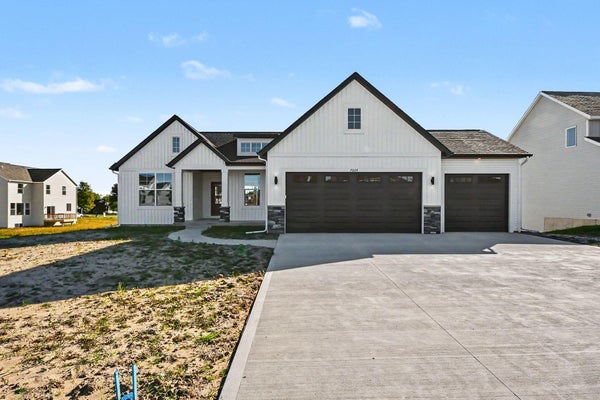 7024 OLD PASTURE DR SE, CALEDONIA, MI 49316 - Image 7c8a46f8ac1a08e9a3572efb81dfd53f/1601503431