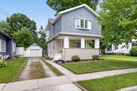 Photo for 33 E 2nd Street