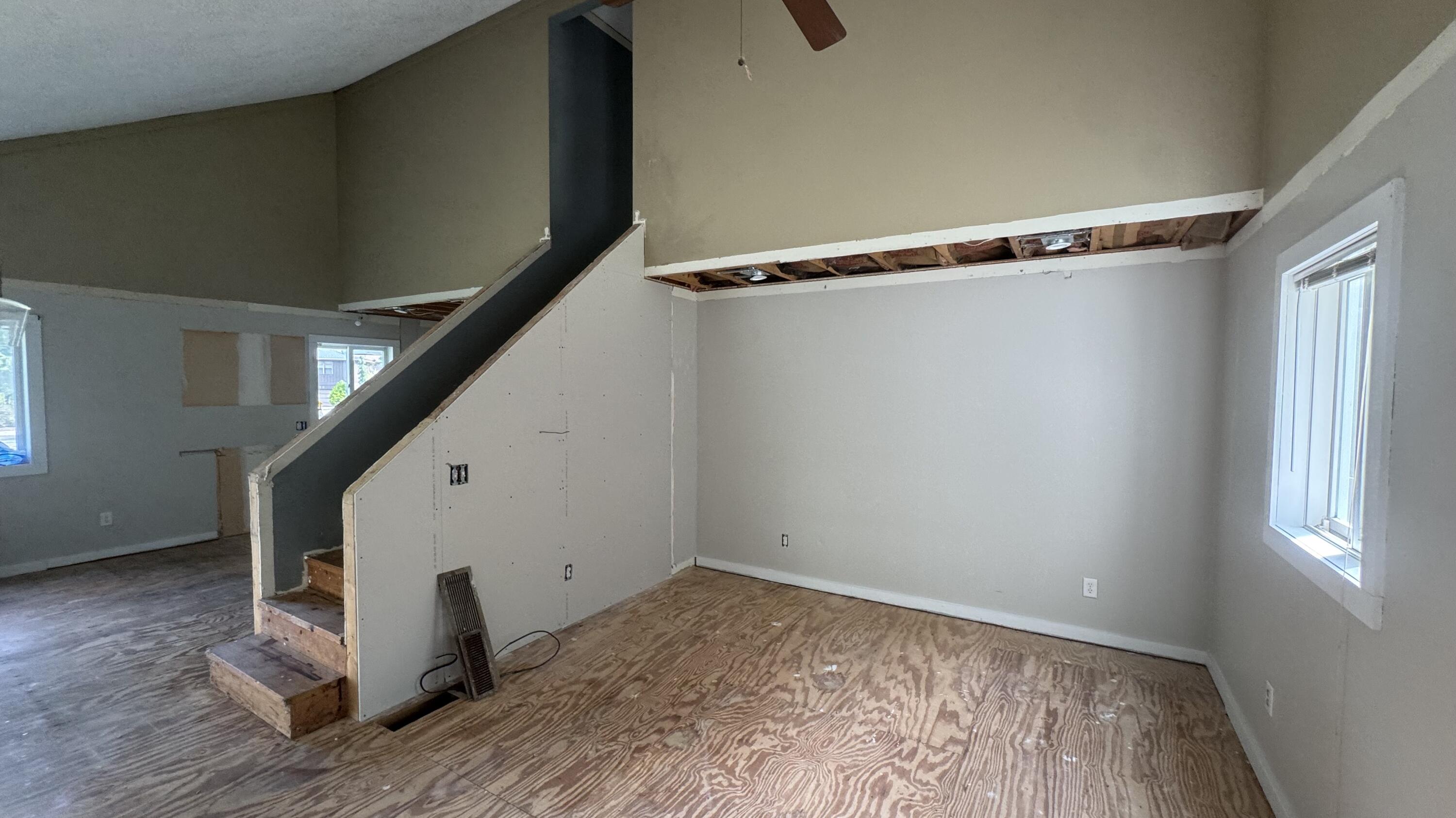 8277 Peninsula Drive