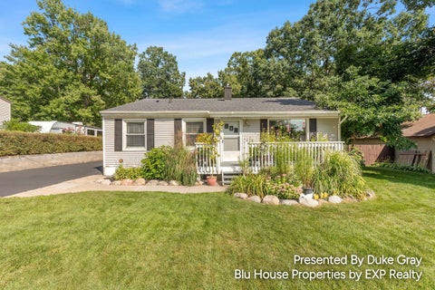 Photo for 5228 Larkin Avenue NE