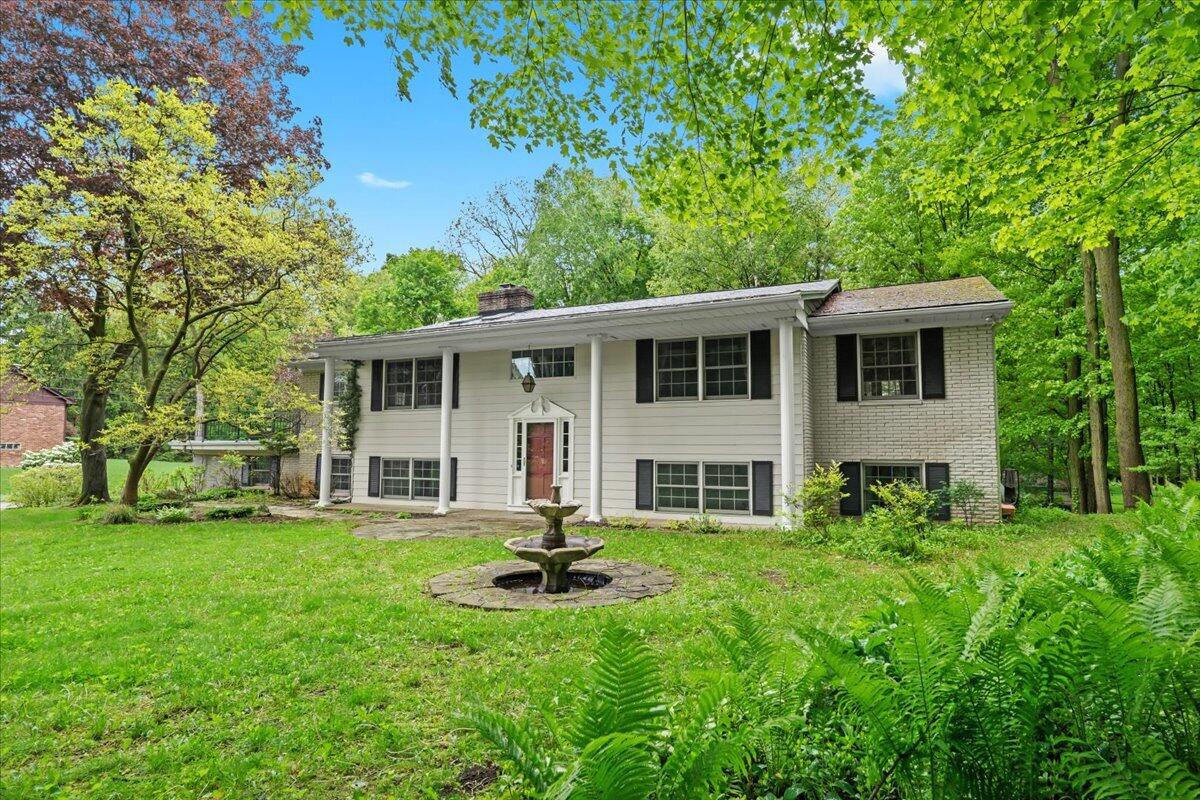 20196 E Whipple Drive