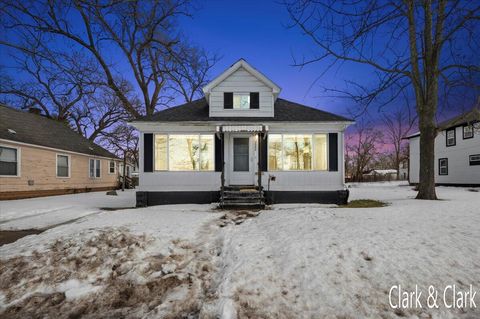 2032 Hoyt Street, Muskegon, MI 49444 - MLS#: 25011447