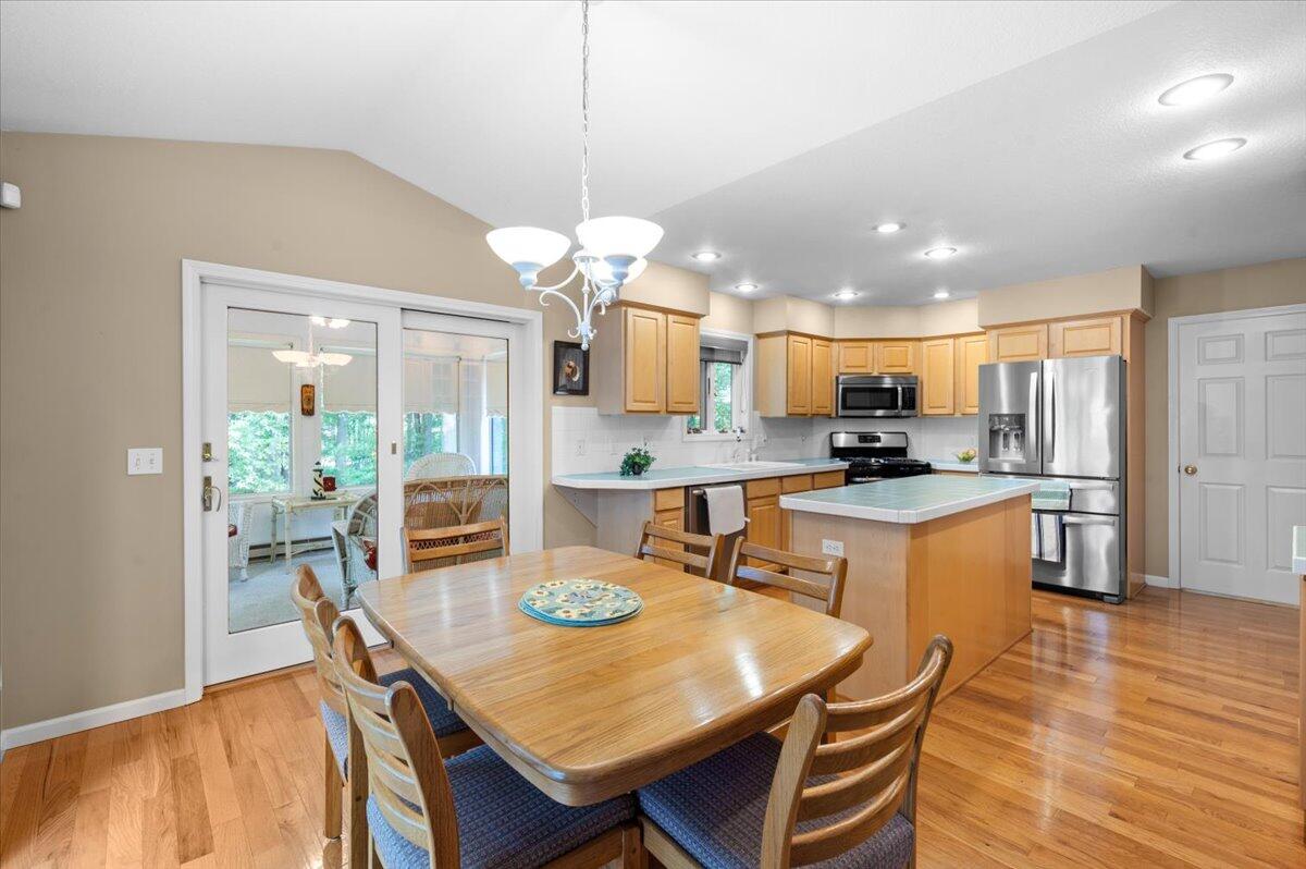 9650 Killdeer Court