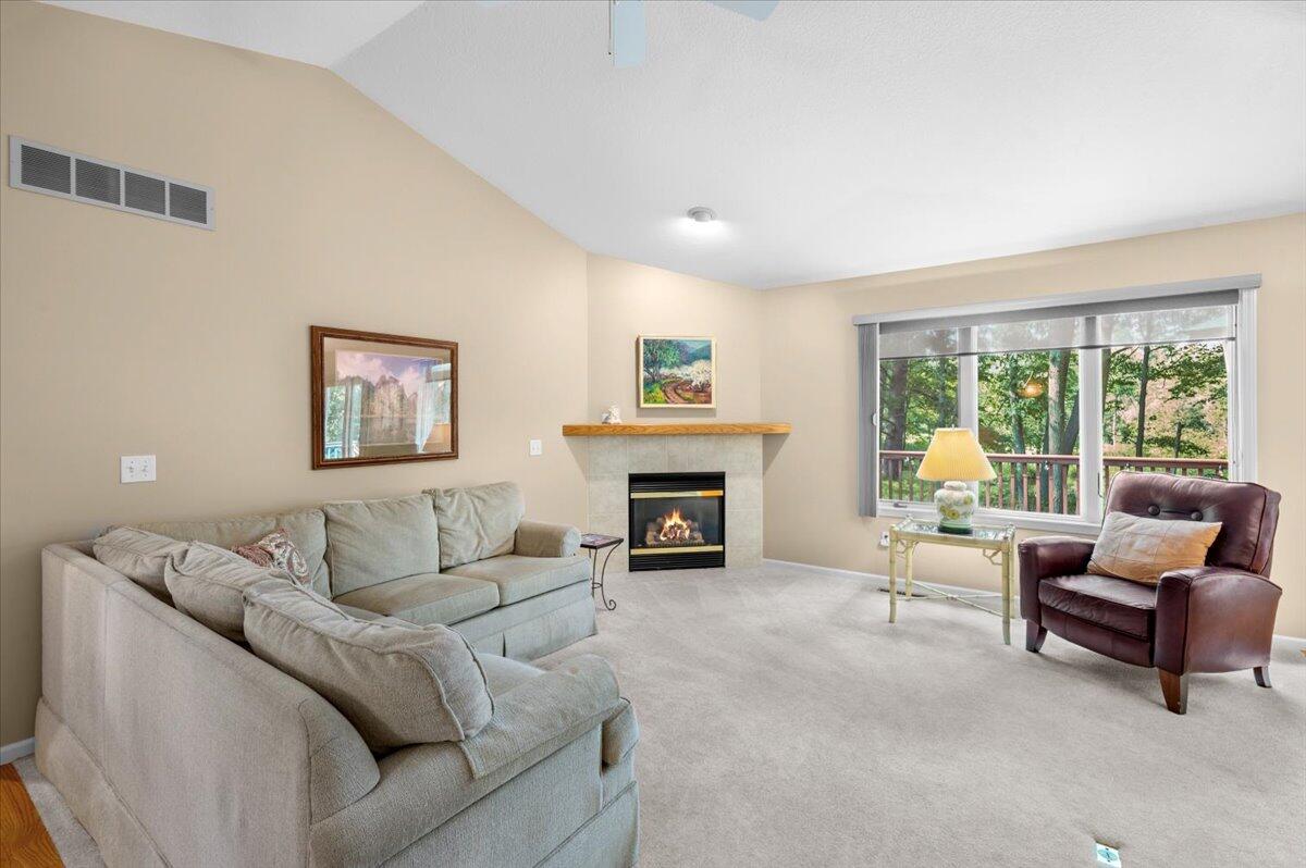 9650 Killdeer Court