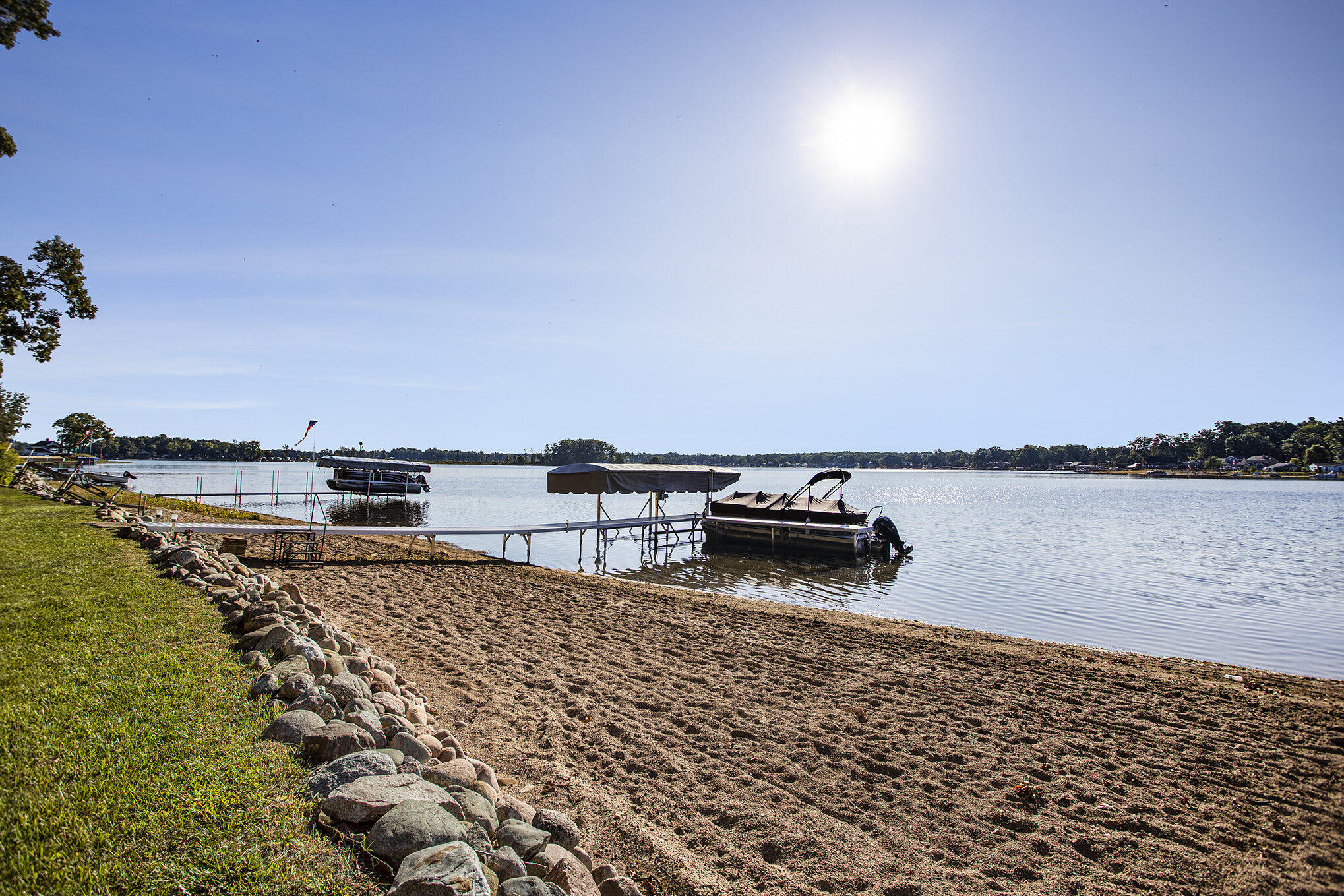 Delton, Michigan 49046, United States, 3 Bedrooms Bedrooms, ,2 BathroomsBathrooms,Residential,Pending,203824