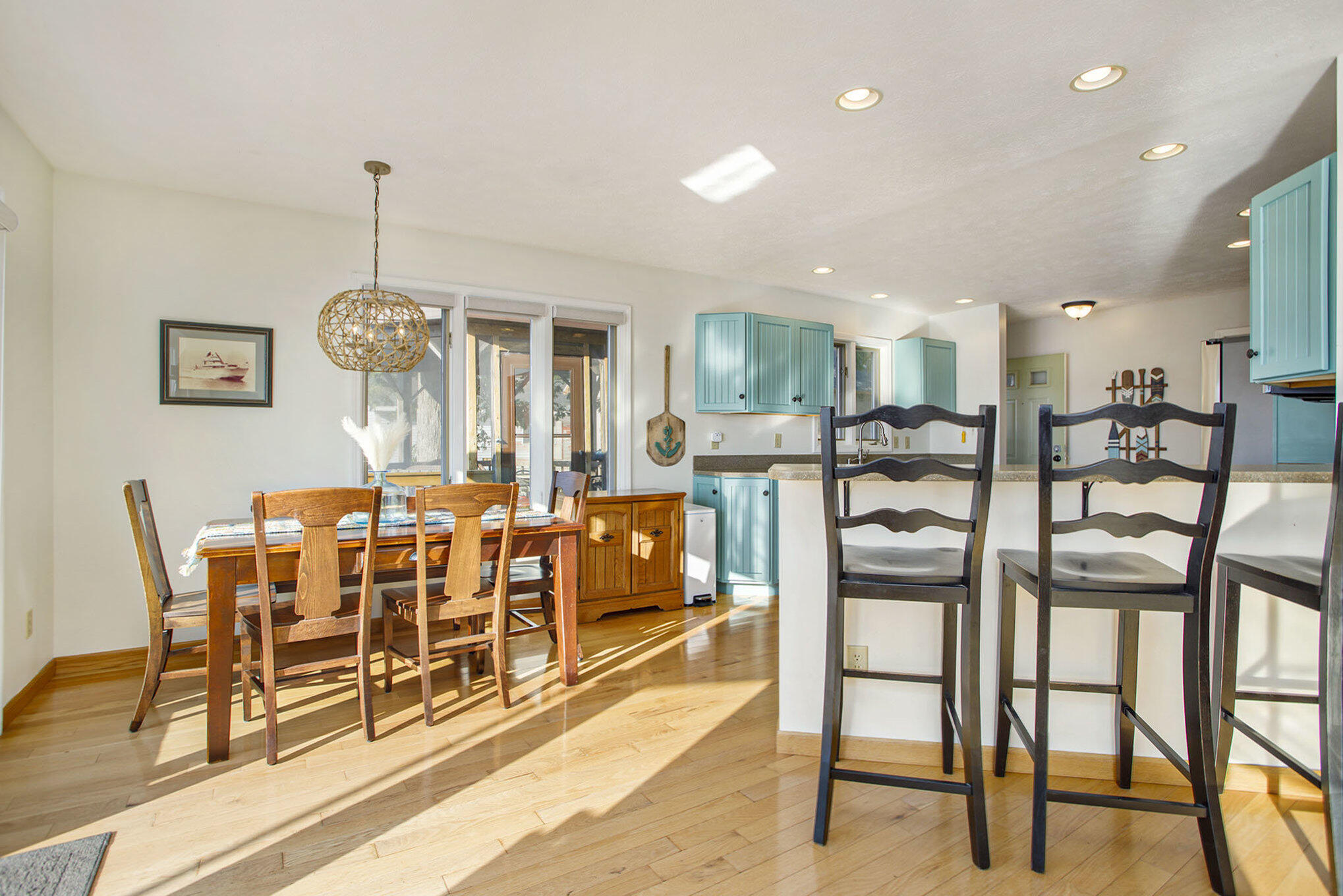 Delton, Michigan 49046, United States, 3 Bedrooms Bedrooms, ,2 BathroomsBathrooms,Residential,Pending,203824