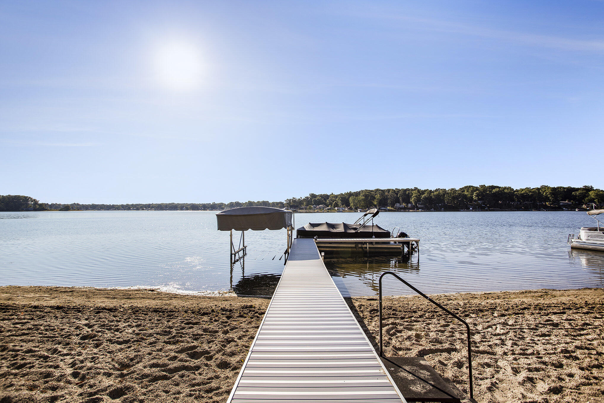 Delton, Michigan 49046, United States, 3 Bedrooms Bedrooms, ,2 BathroomsBathrooms,Residential,Pending,203824