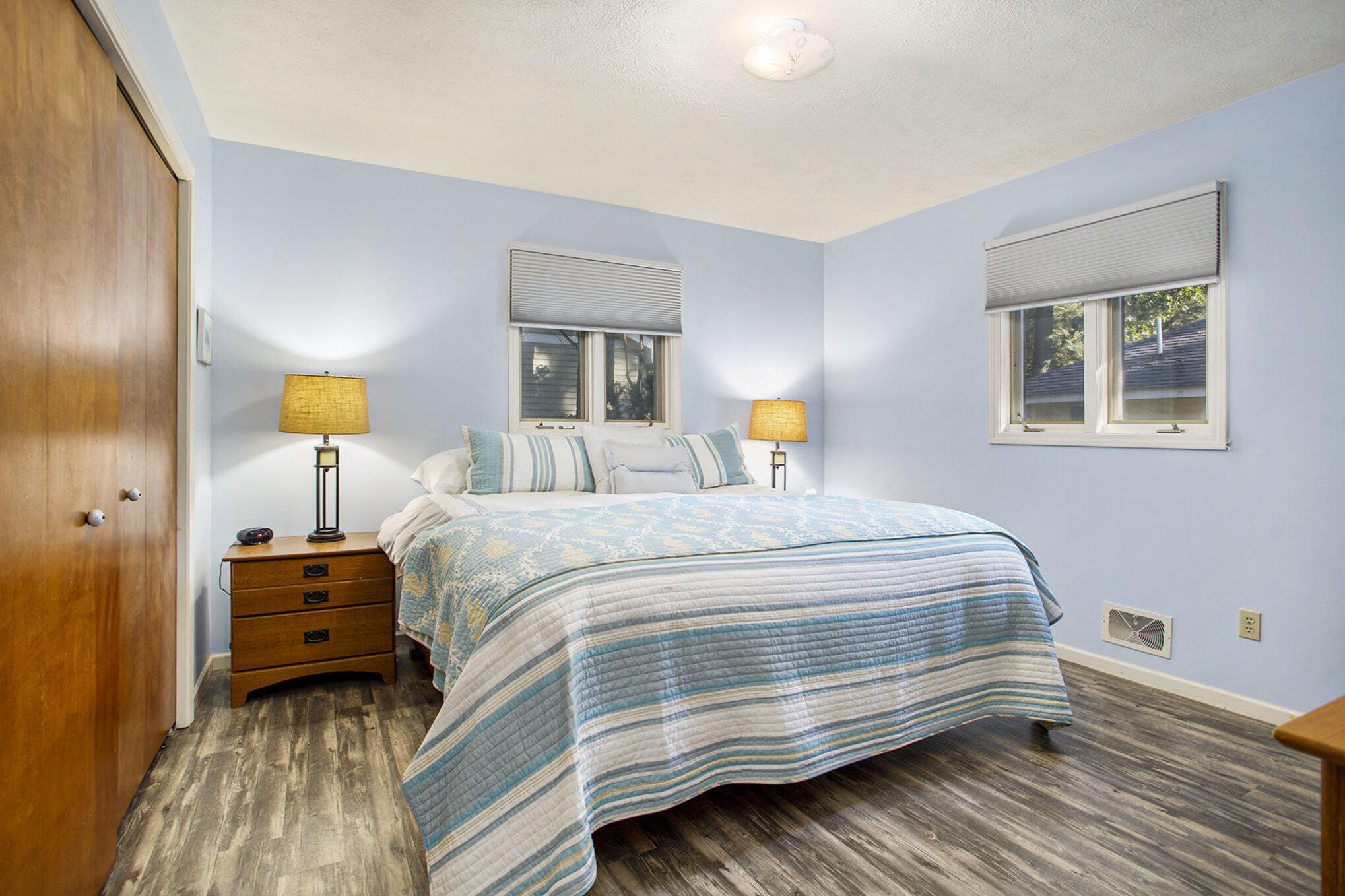 Delton, Michigan 49046, United States, 3 Bedrooms Bedrooms, ,2 BathroomsBathrooms,Residential,Pending,203824