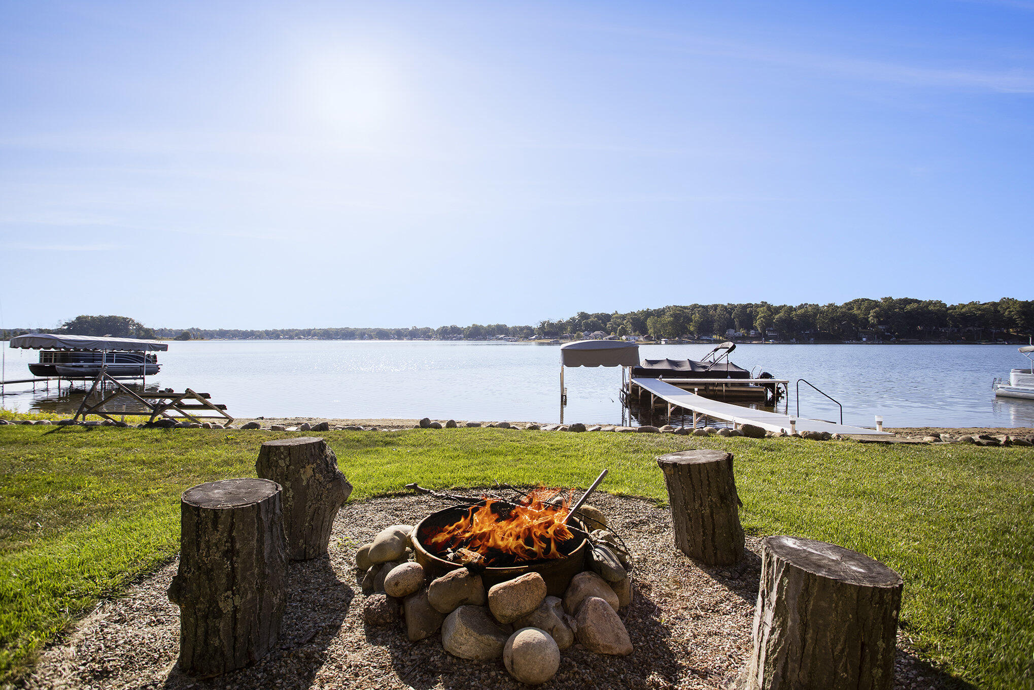 Delton, Michigan 49046, United States, 3 Bedrooms Bedrooms, ,2 BathroomsBathrooms,Residential,Pending,203824