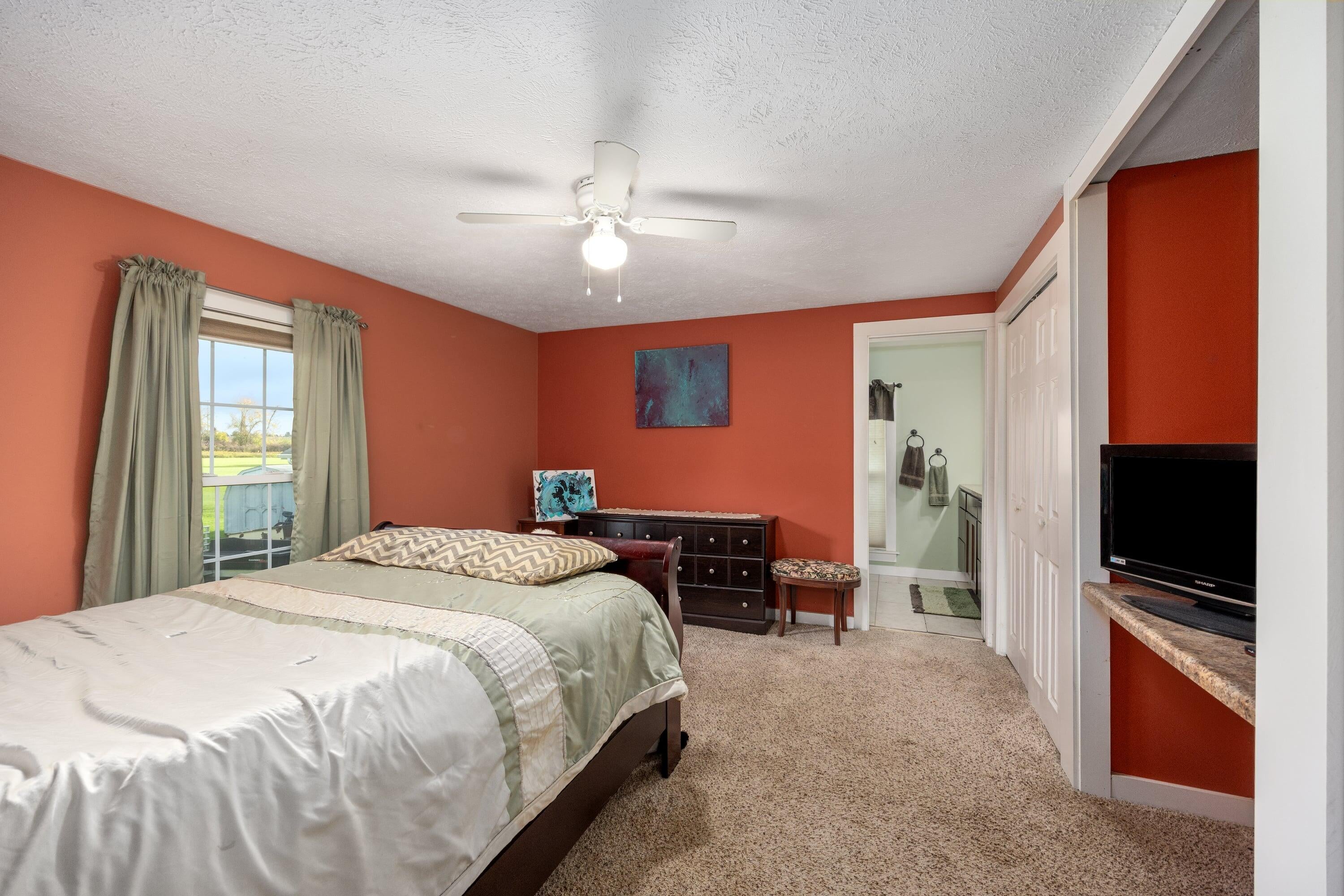 Listing 10