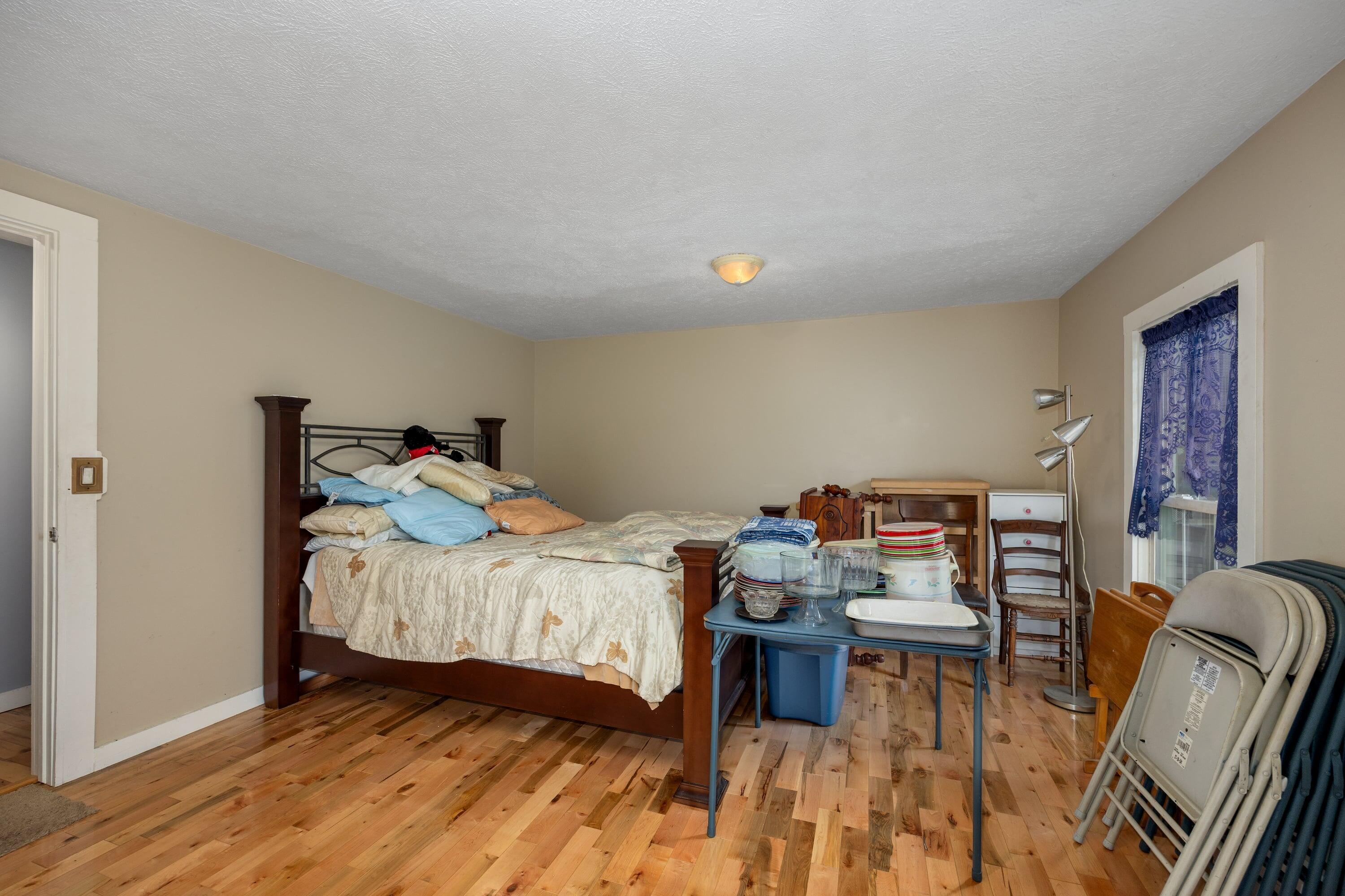Listing 10