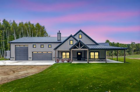 1398 12 Mile Road Remus MI 49340