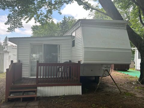 12055 Timberlane Drive Canadian Lakes MI 49346