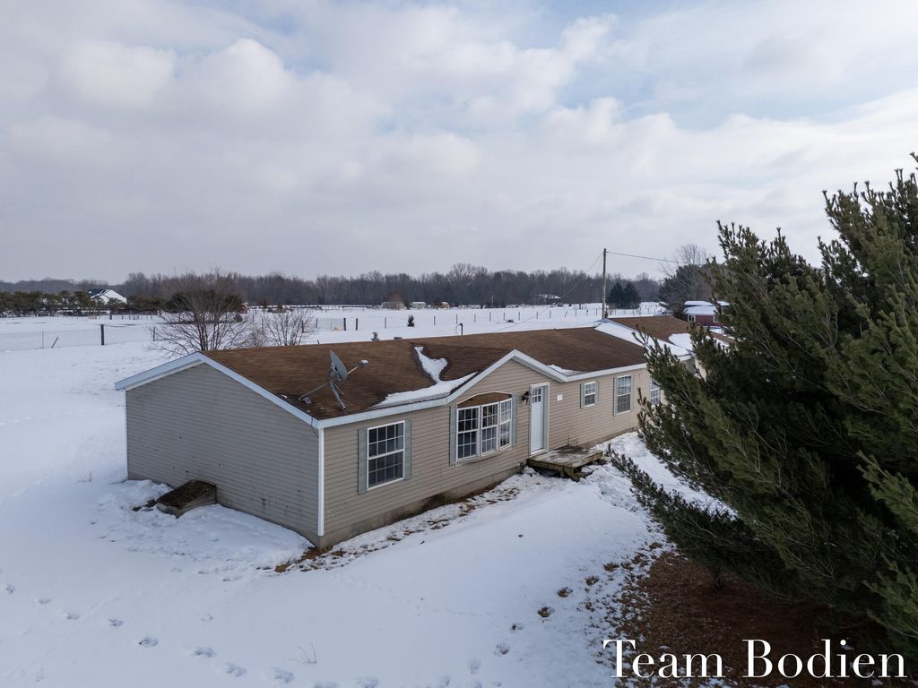 Photo of 1287 62nd Street, Fennville, MI 49408 (MLS # 26005104)