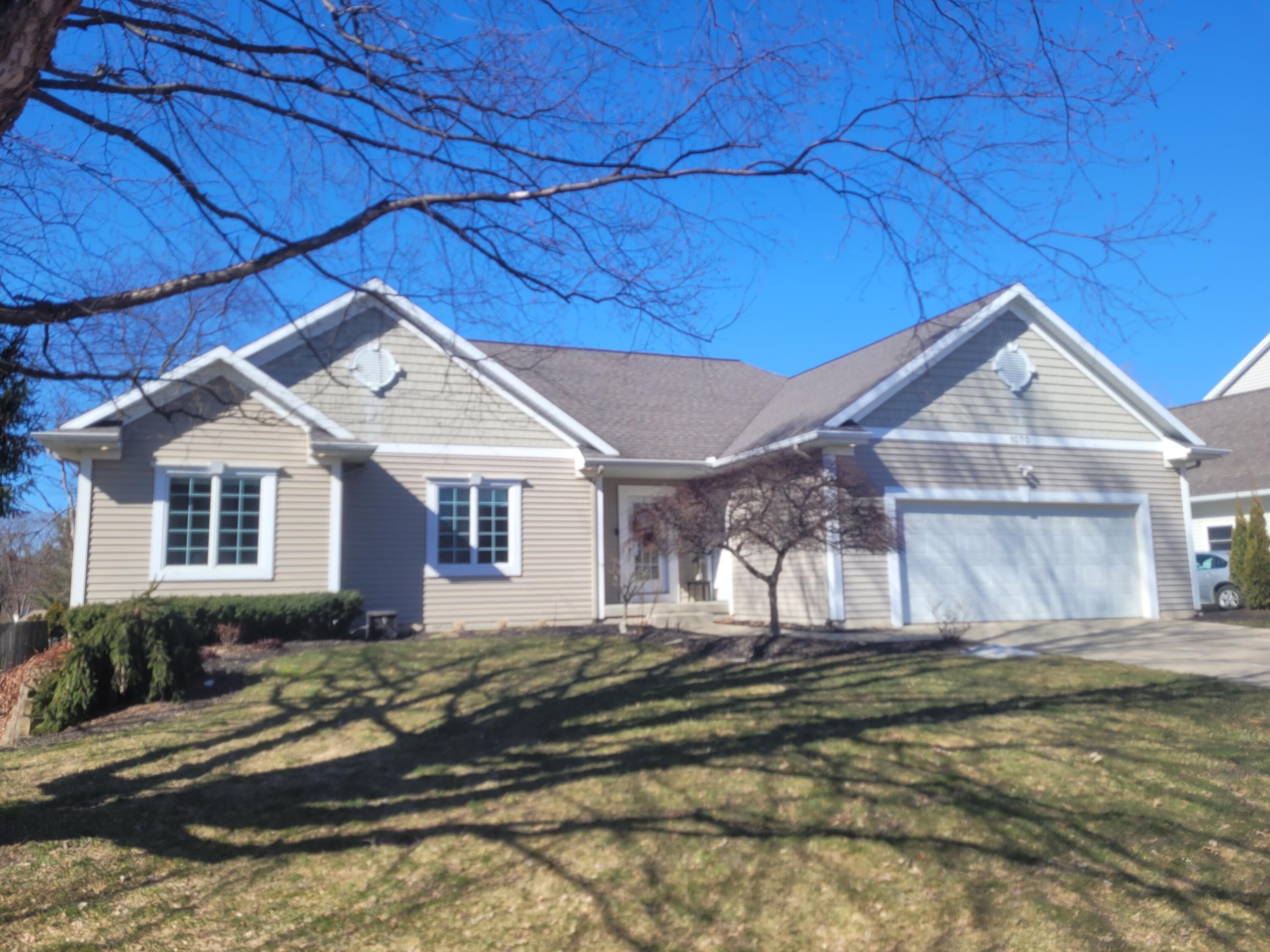 Photo 1 of 20 of 1070 Woodspointe Drive SW house