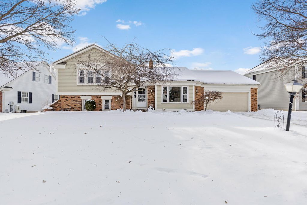Photo of 1936 Lockmere Drive SE, Kentwood, MI 49508 (MLS # 26005137)