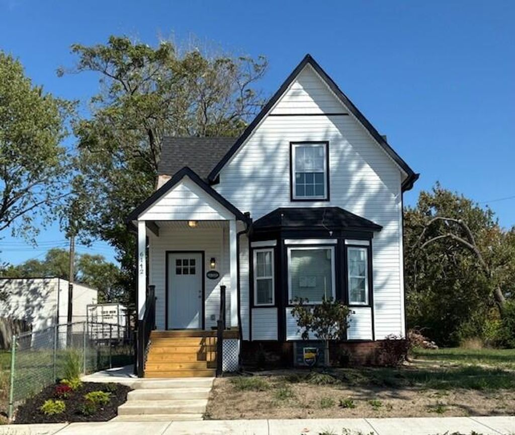Photo of 6142 Commonwealth Street, Detroit, MI 48208 (MLS # 25059098)