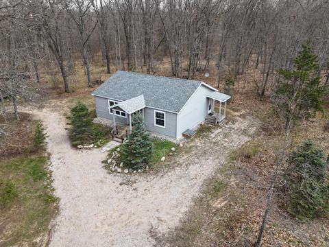 Photo of 19543 Connelly Road, Wellston, MI 49689 (MLS # 26020146)