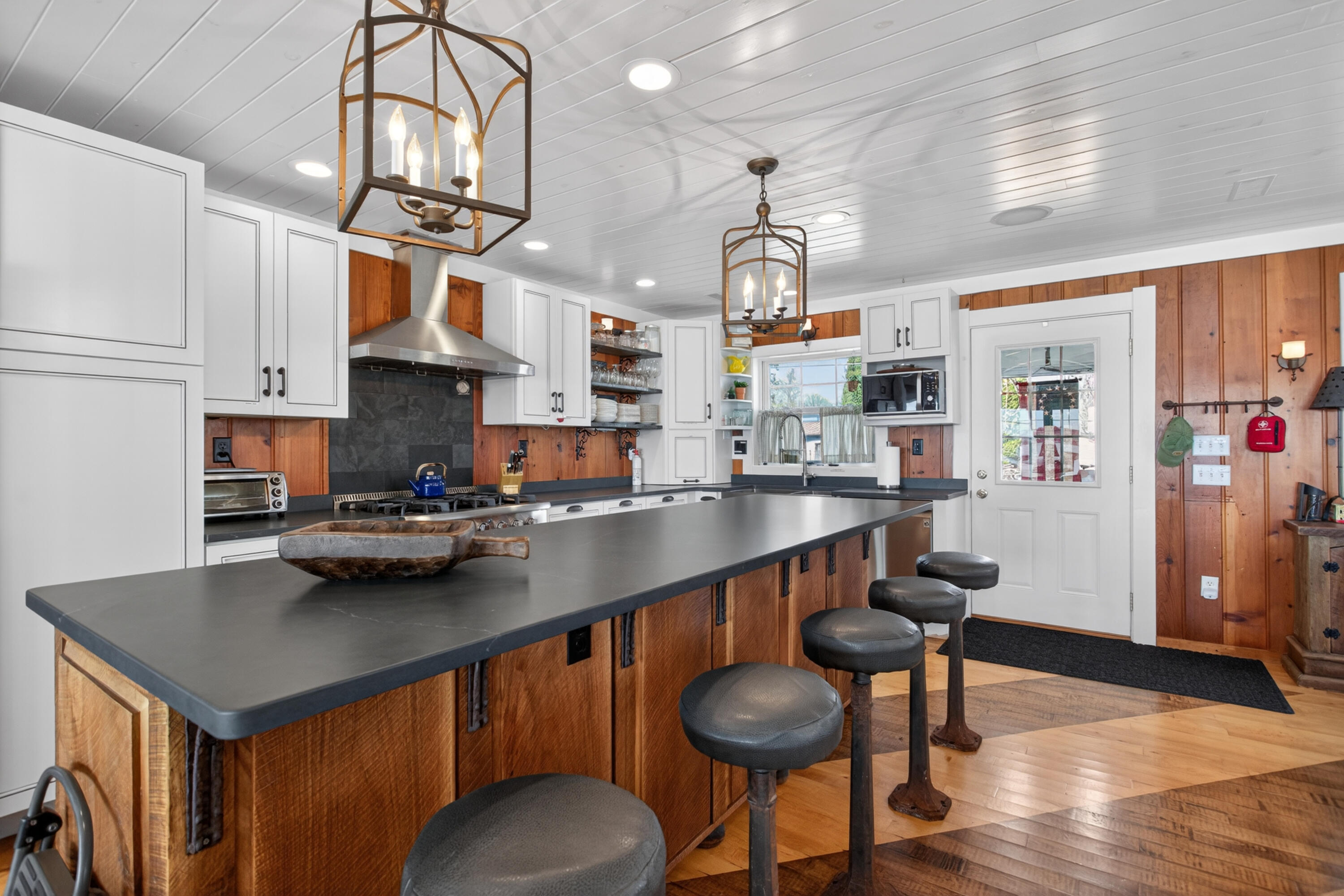 Manitou Beach, Michigan, 49253, United States, 5 Bedrooms Bedrooms, ,5 BathroomsBathrooms,Residential,Active,2038111