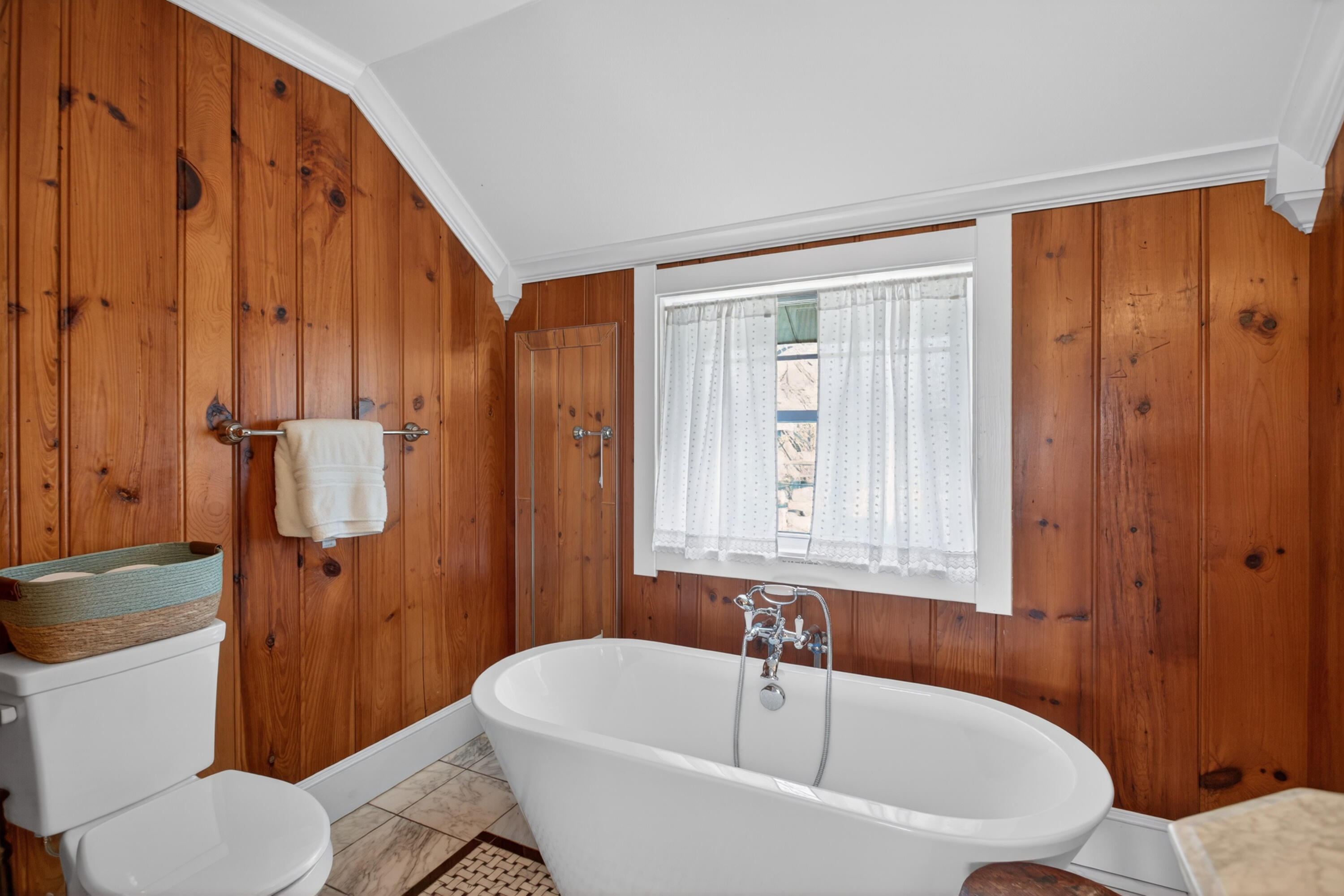 Manitou Beach, Michigan, 49253, United States, 5 Bedrooms Bedrooms, ,5 BathroomsBathrooms,Residential,Active,2038111