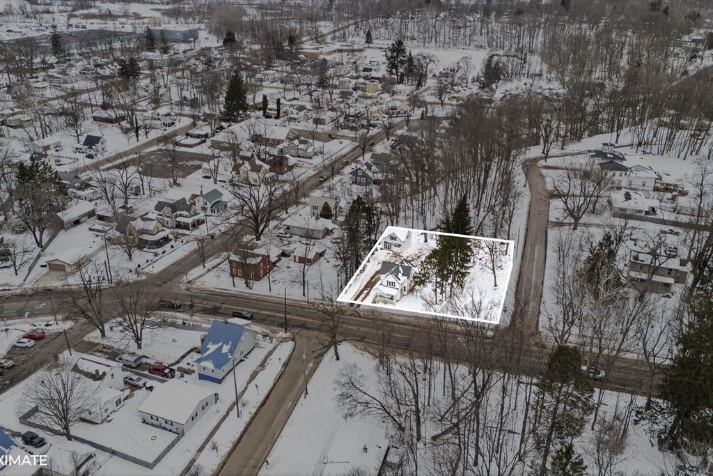 Photo of 301 Grand Street, Allegan, MI 49010 (MLS # 26005260)