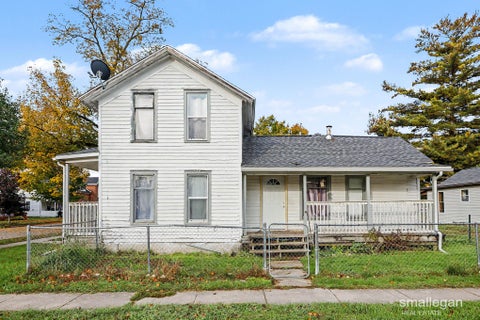 Photo for 221 Maple Street