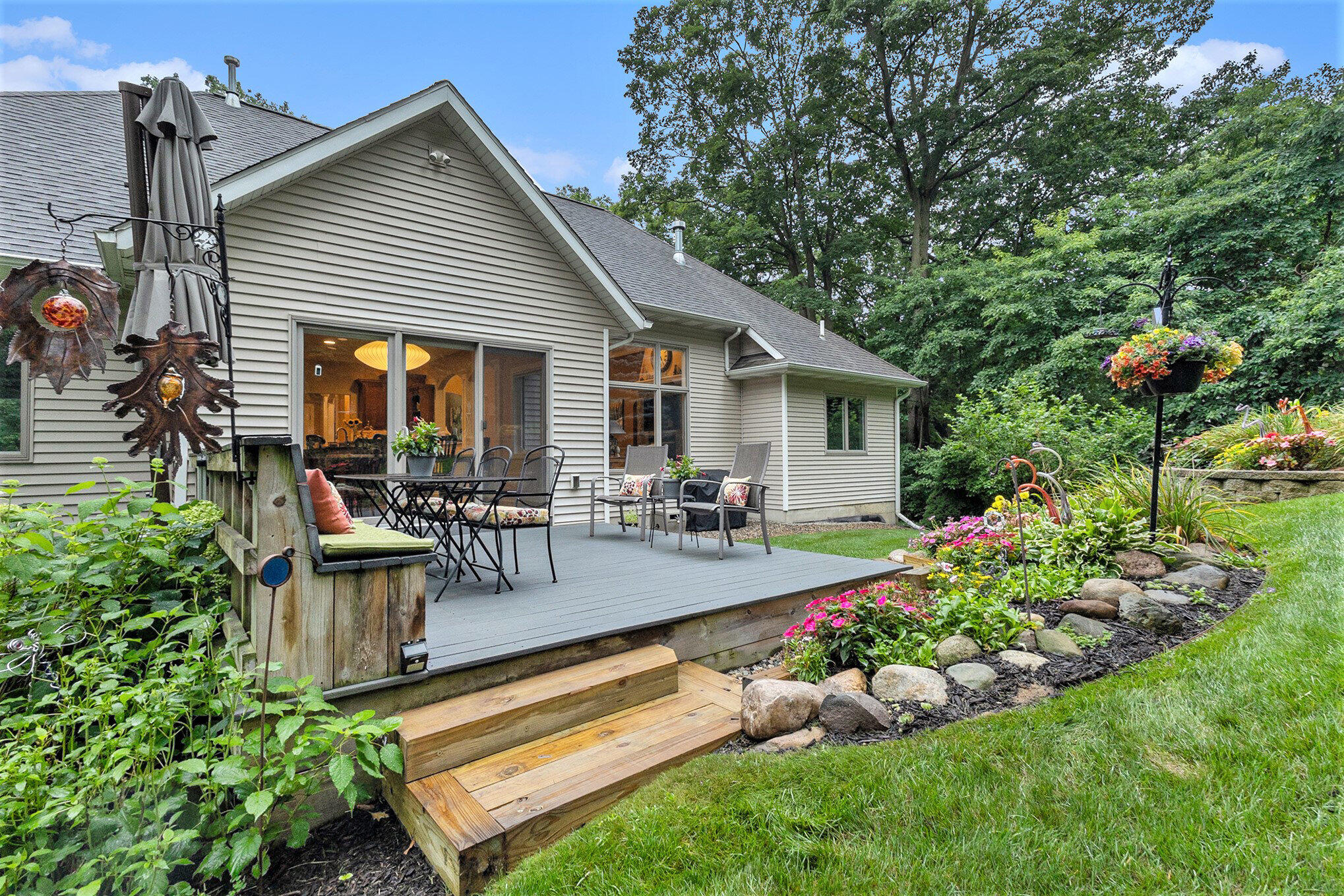 6607 Timber Cove