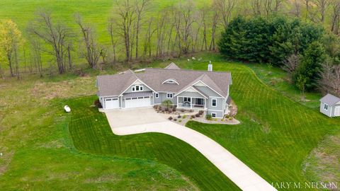Photo of 5115 Twin Creek Estates Drive, Rockford, MI 49341 (MLS # 26018931)