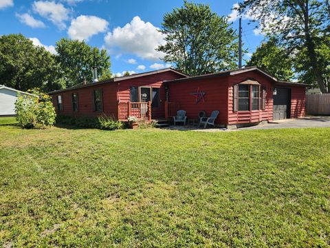 Photo of 4650 Vista Drive, Bridgman, MI 49106 (MLS # 25046674)