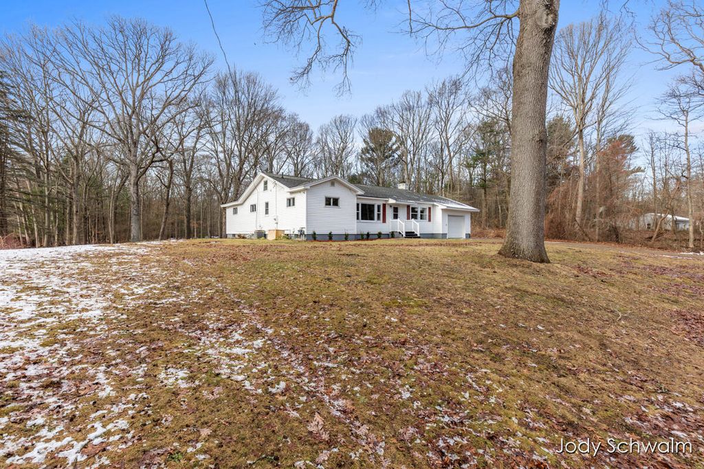 Photo of 161 N Weber Road, Muskegon, MI 49445 (MLS # 26001823)