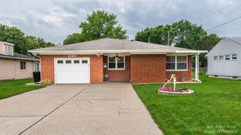 Photo for 1865 Hemmeter Road