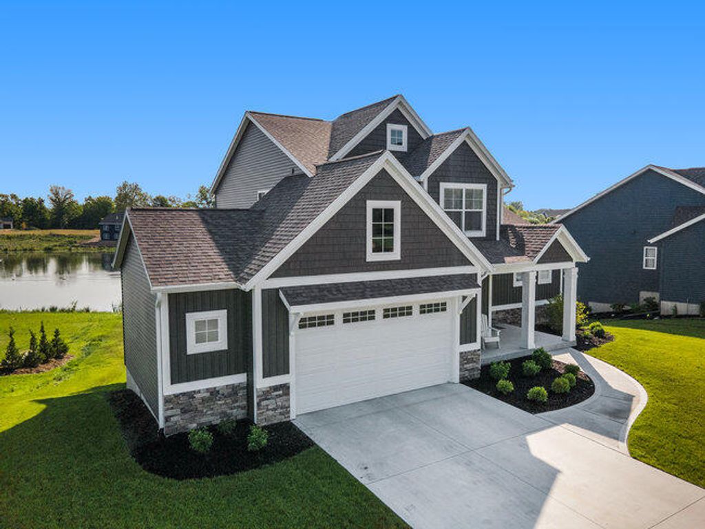 Photo of 4725 W Lake Drive, Holland, MI 49423 (MLS # 25056368)