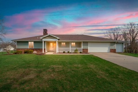 Photo of 6703 Rs Avenue E, Scotts, MI 49088 (MLS # 26013098)