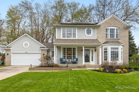 Photo of 6495 Los Altos Drive NE, Rockford, MI 49341 (MLS # 26018918)