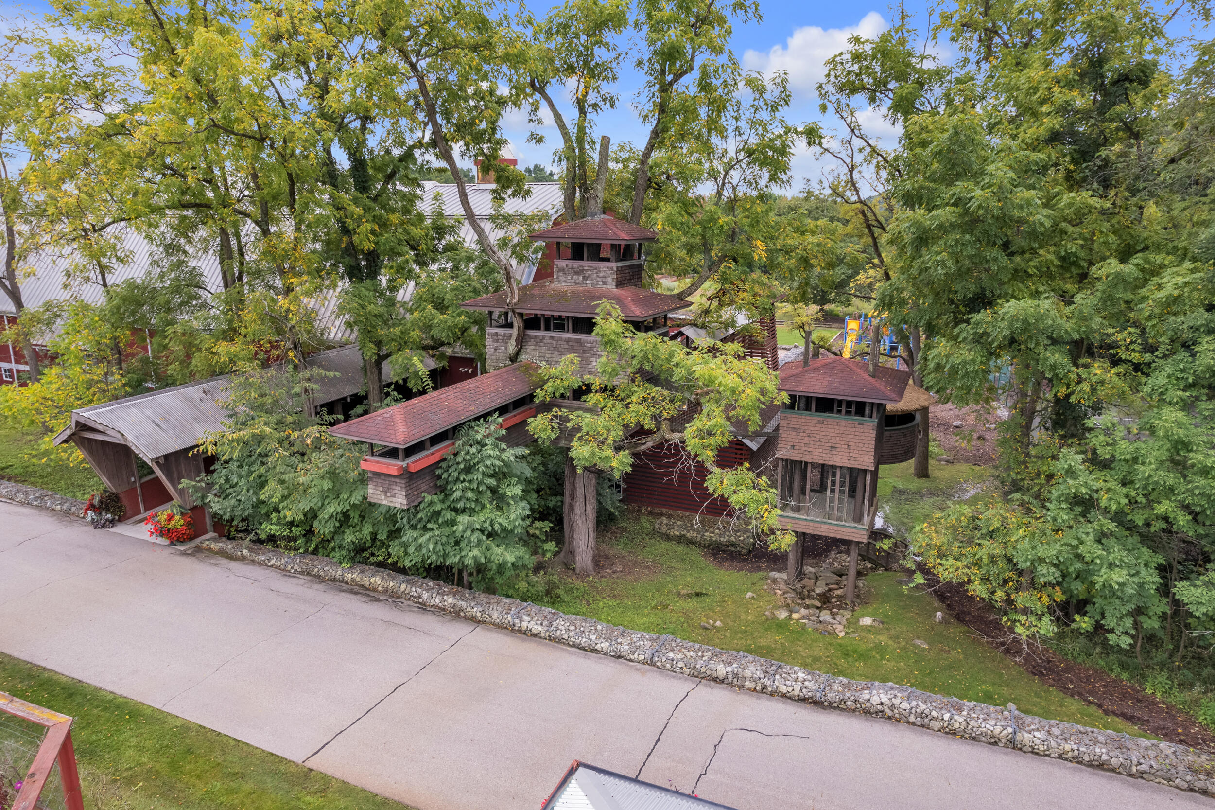5105 Turtle Point Drive