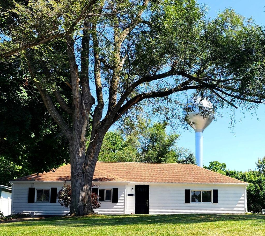 Photo of 431 W Smith Street, Portland, MI 48875 (MLS # 26005377)