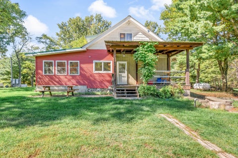 Photo for 682 S Locust Avenue
