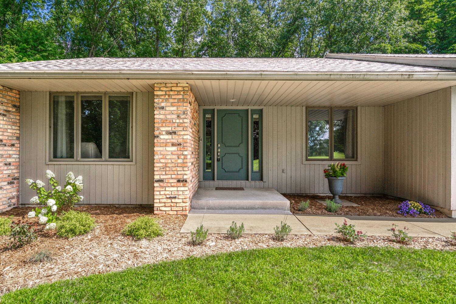 48188 Hickory Lane
