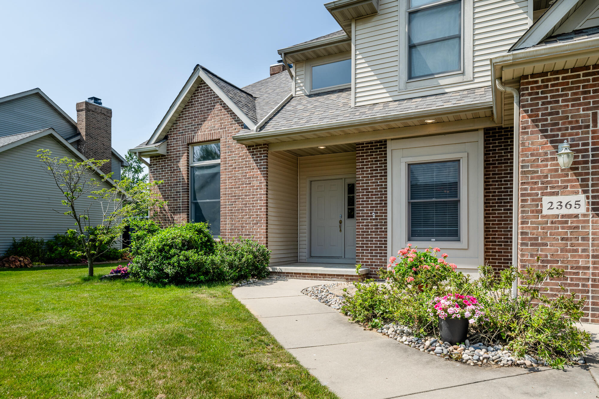 2365 Perry Drive