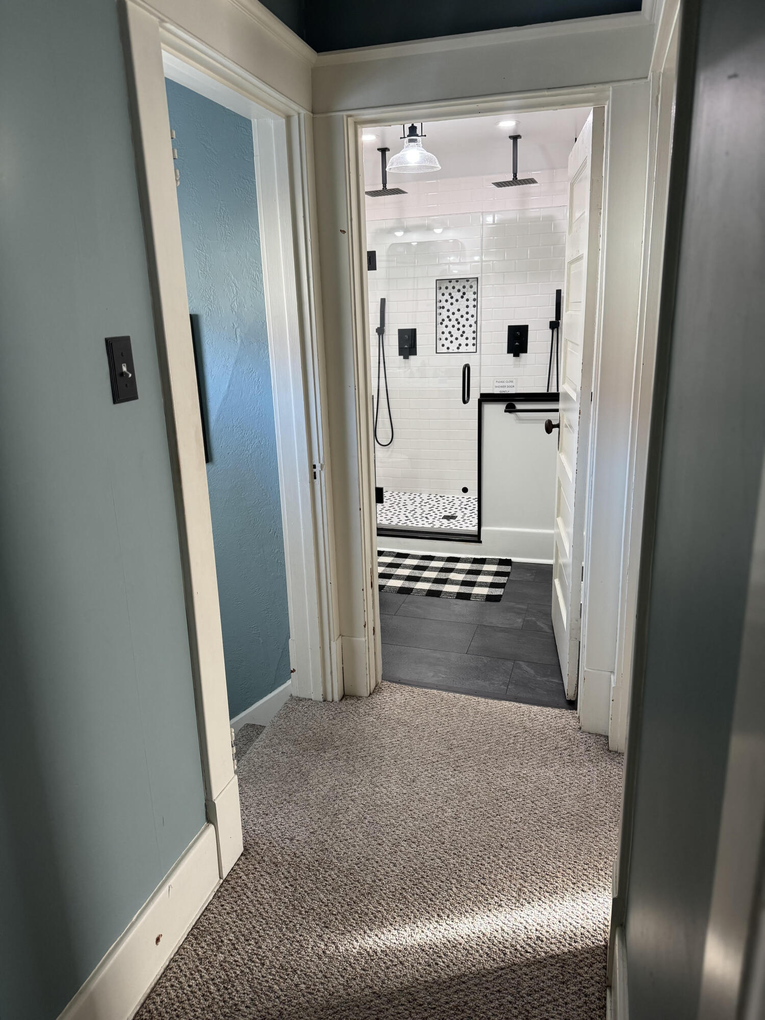 South Haven, Michigan 49090, United States, 2 Bedrooms Bedrooms, ,2 BathroomsBathrooms,Residential,Active,78125