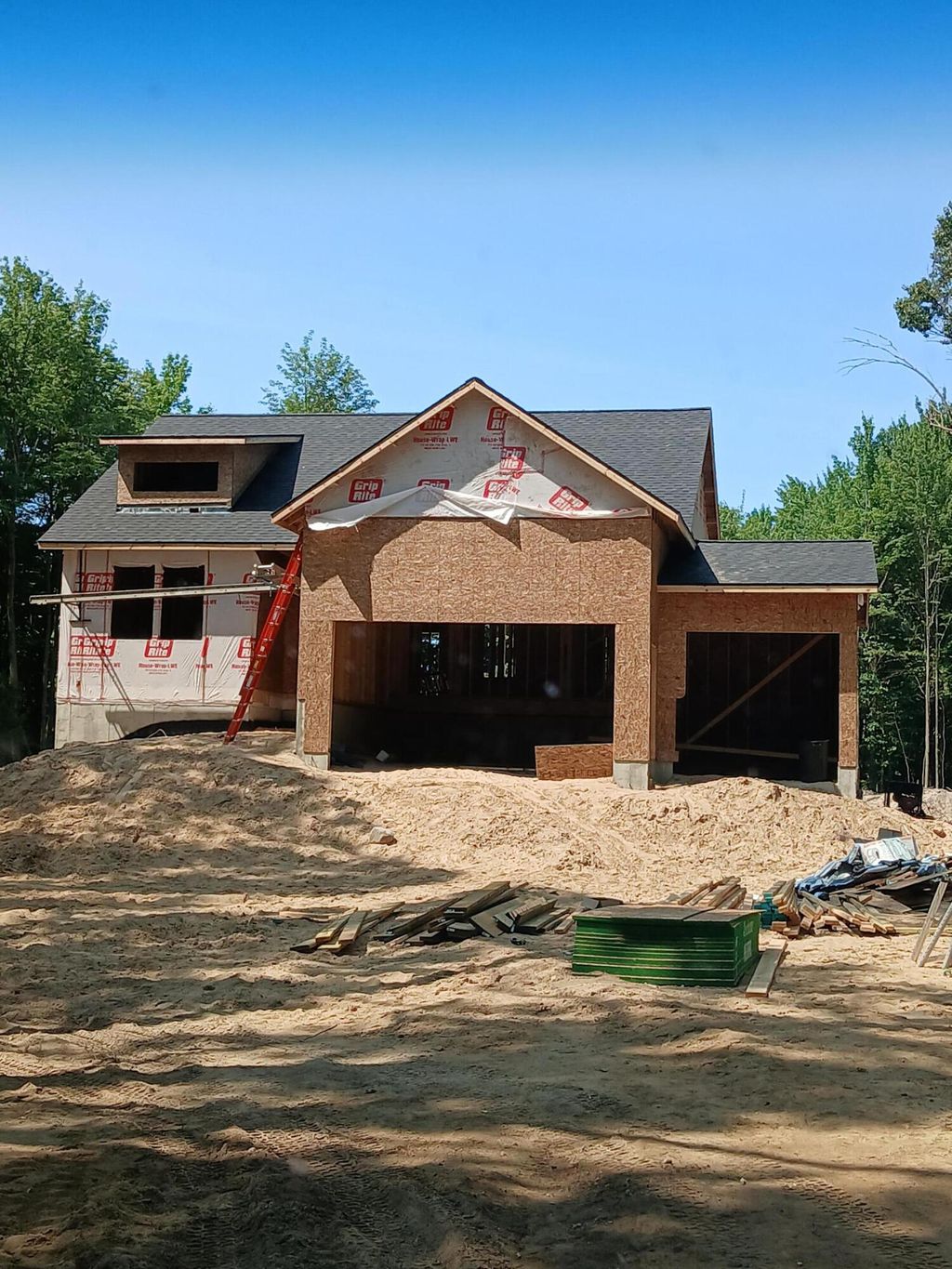 Photo of 16229 148th Avenue, Spring Lake, MI 49456 (MLS # 24050022)