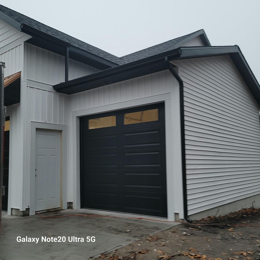 Photo of 16229 148th Avenue, Spring Lake, MI 49456 (MLS # 24050022)