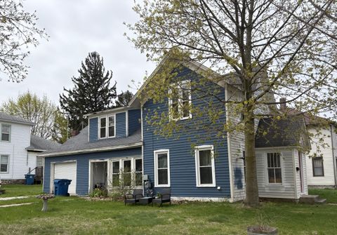 Photo of 217 E Lincoln Street, Hart, MI 49420 (MLS # 26007986)