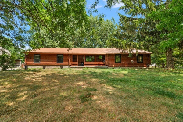 4613 34TH ST, ZEELAND, MI 49464 - Image 838a70aab285f4d87dfeeca85a77df0d/248016537
